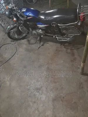 বাজাজ বক্সার ১০০ ২০০০ ব্লু