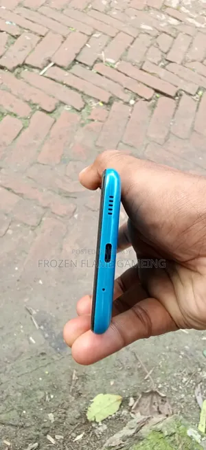 স্যামসাং গ্যালাক্সি এম১১ ৩২ জিবি ব্লু