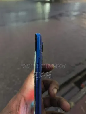 মোটরোহলা মোটো জি৮৫ ১২৮ জিবি ব্লু