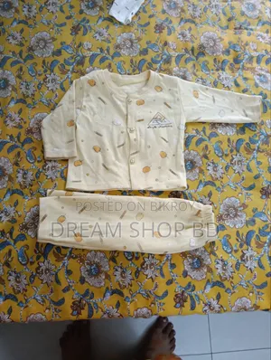 Newborn's (0-4 Months) Hoodie With Pants