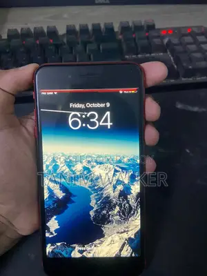 Apple iPhone 8 Plus 64 GB Red