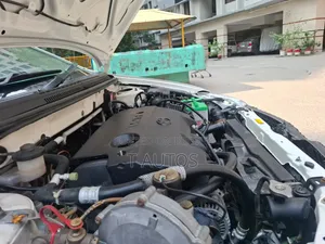 Toyota Corolla 2005 White