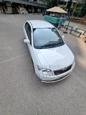 Toyota Corolla 2005 White