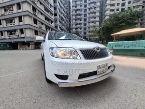 Toyota Corolla 2005 White