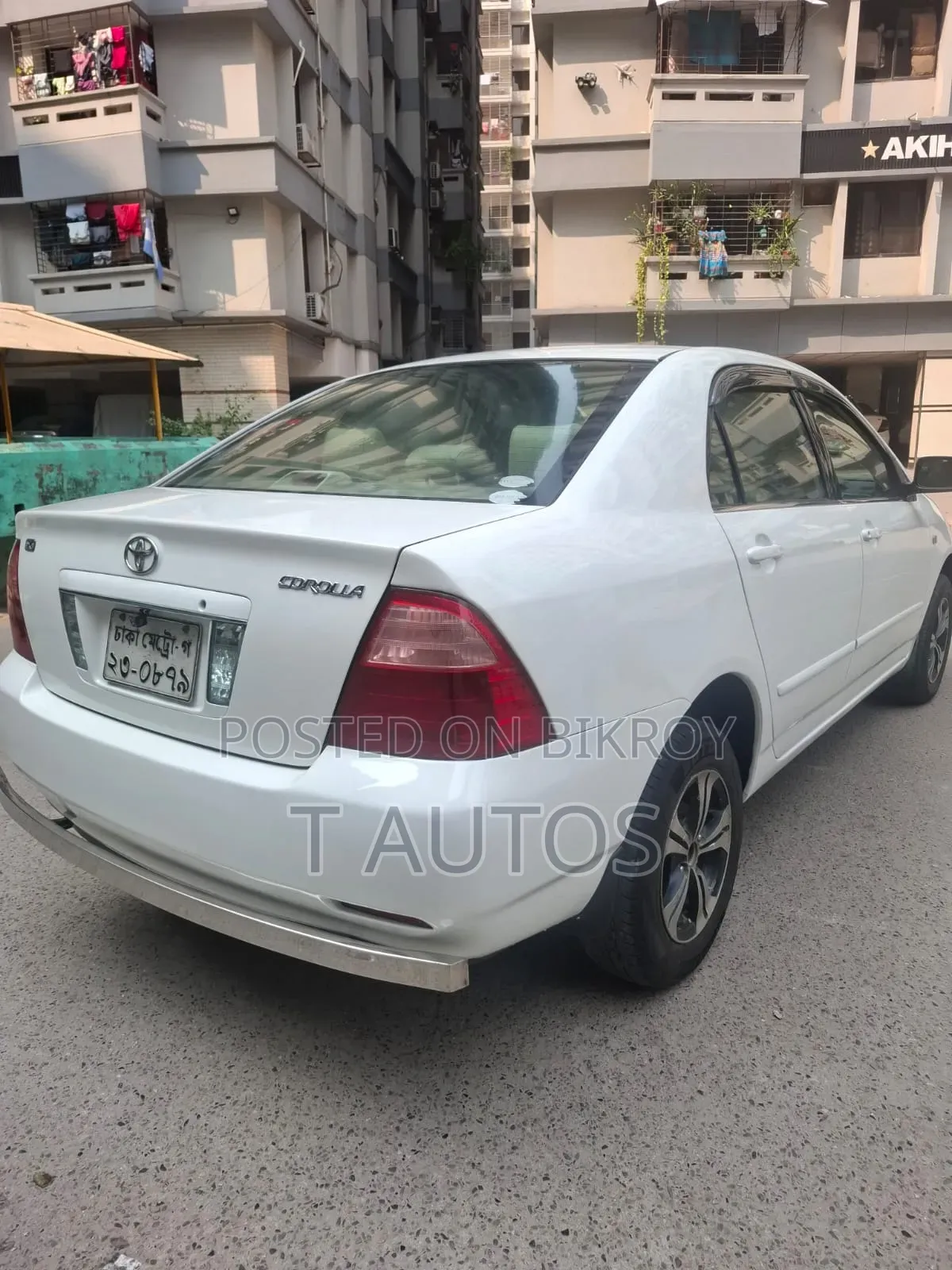 Toyota Corolla 2005 White