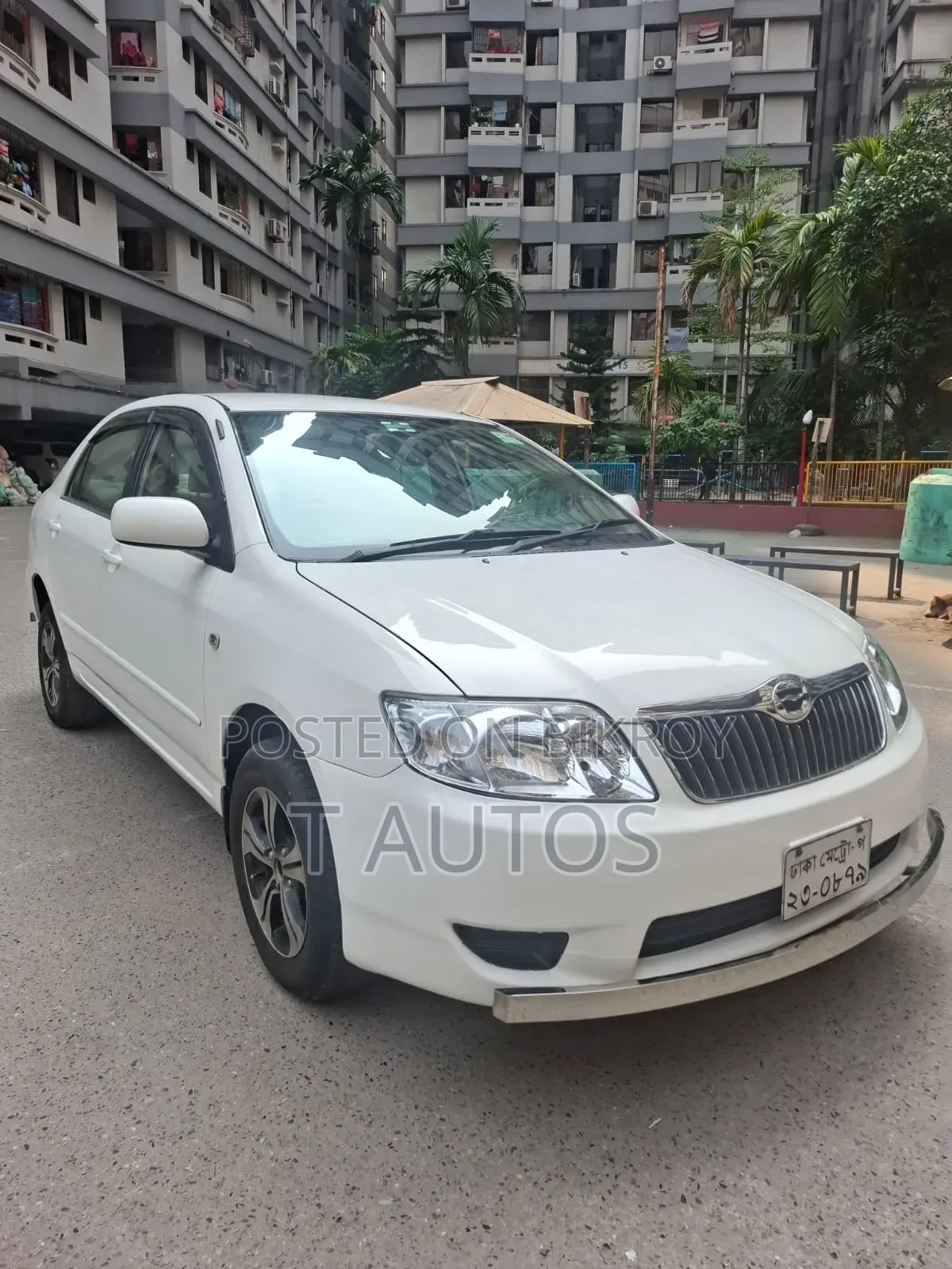 Toyota Corolla 2005 White