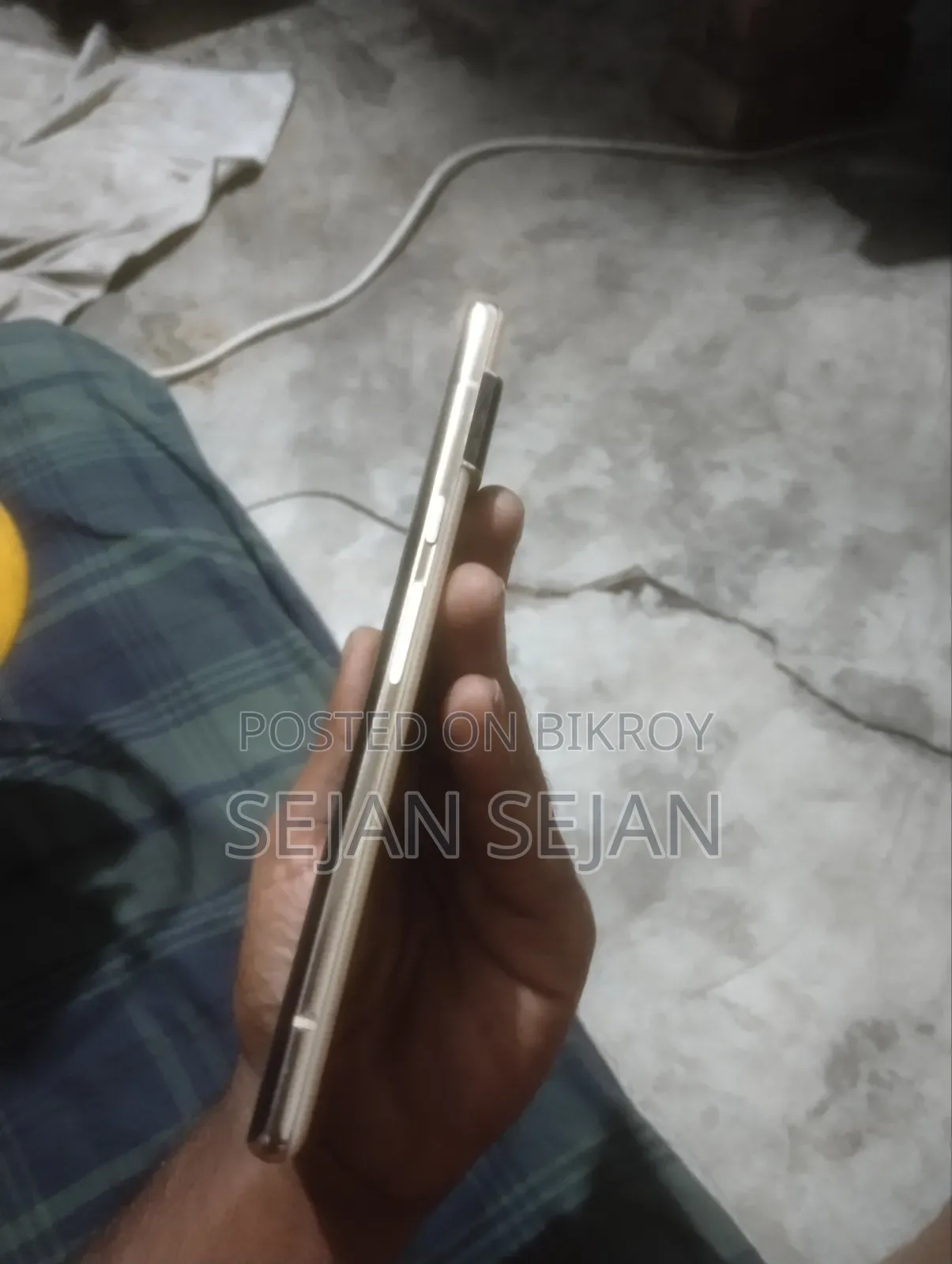 গুগল পিক্সেল ৬ প্রো ১২৮ জিবি গোল্ড