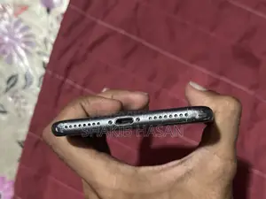 Apple iPhone 8 Plus 64 GB Black
