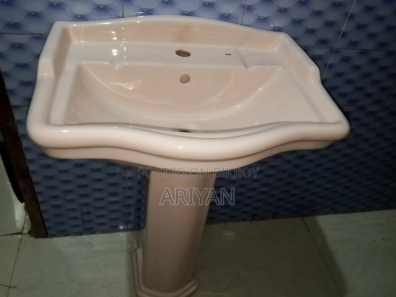 Some new commode basins for sale