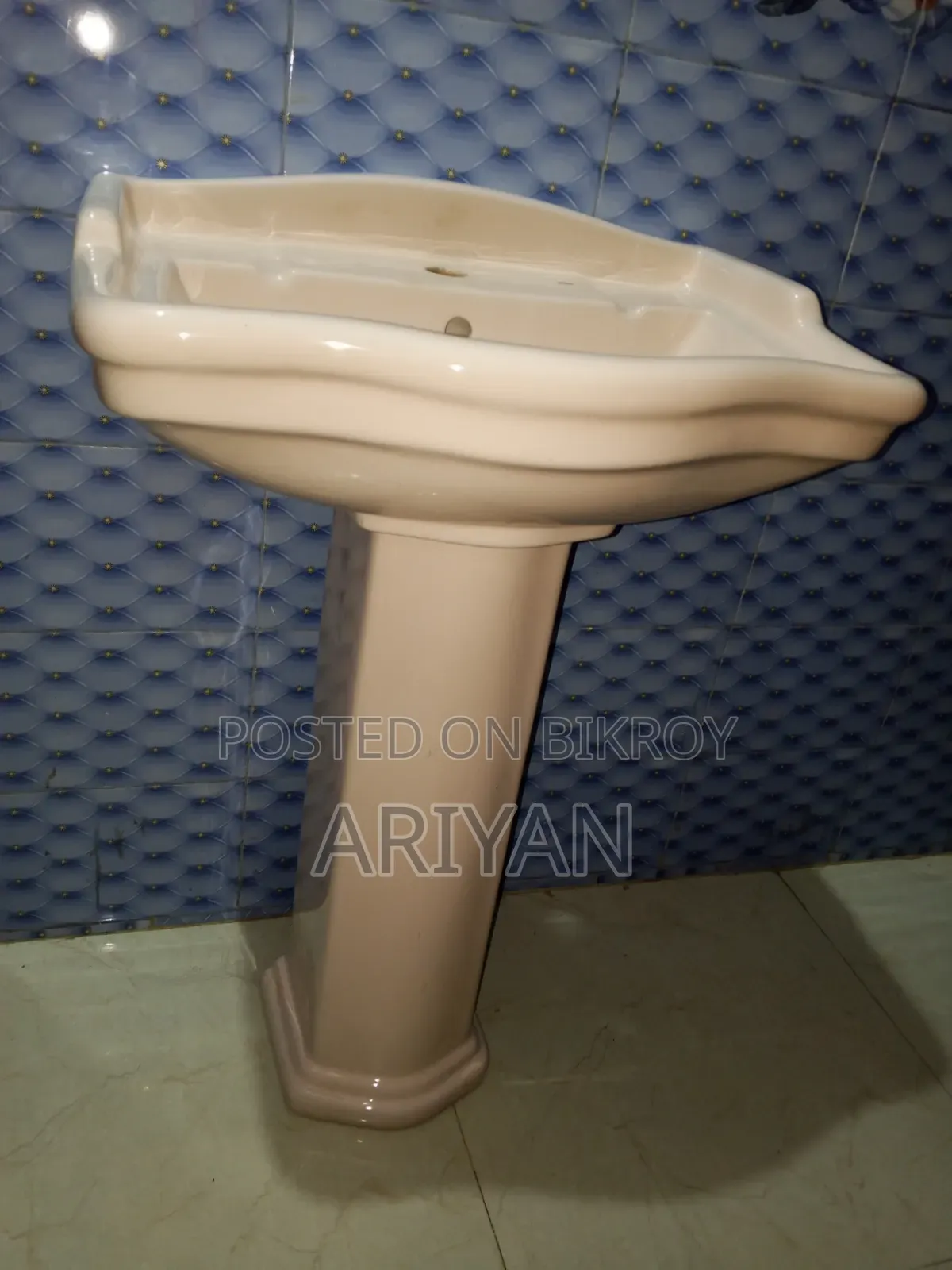Some new commode basins for sale