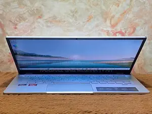 Laptop Acer 4GB Intel SSD 500GB