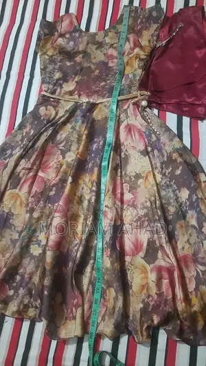 পার্টি ড্রেস