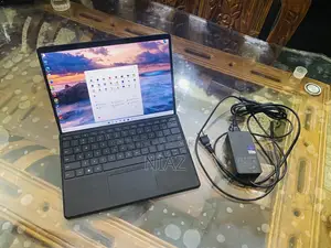 Laptop Microsoft Surface Pro X 8GB SSHD (Hybrid) 256GB