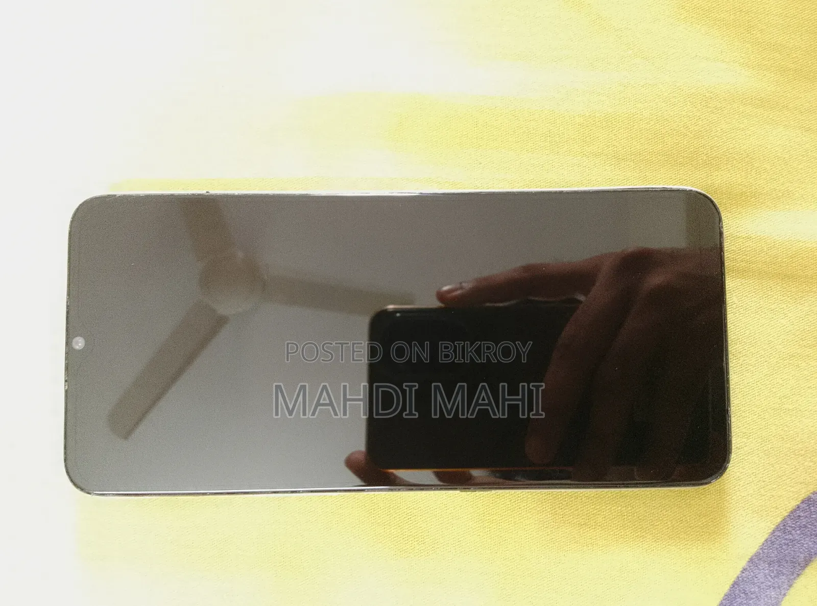 রিয়েলমি ৬আই ১২৮ জিবি সাদা