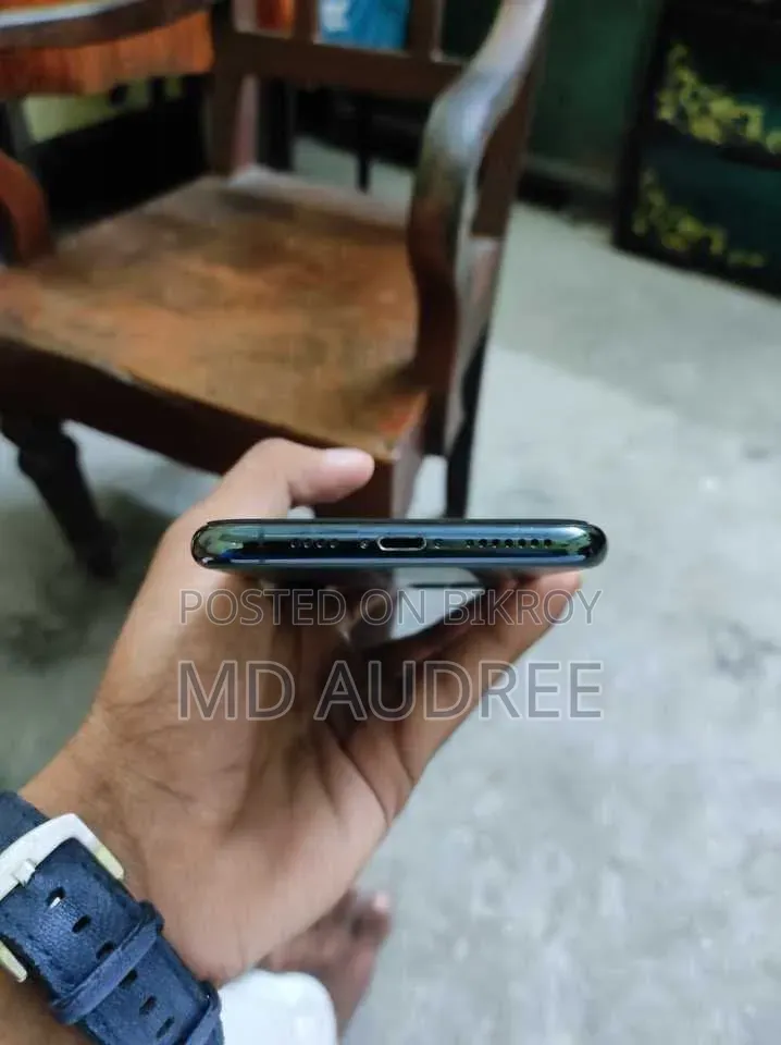 অ্যাপল আইফোন ১১ প্রো ম্যাক্স ৬৪ জিবি গ্রিন