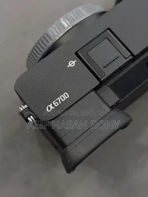 Sony Alpha A6700 + Sigma 18-50mm F2.8 Lens