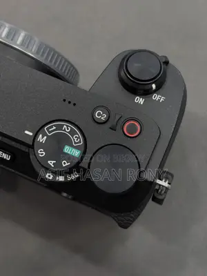Sony Alpha A6700 + Sigma 18-50mm F2.8 Lens