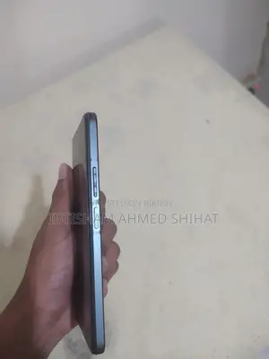 Vivo Y17s 128 GB Black