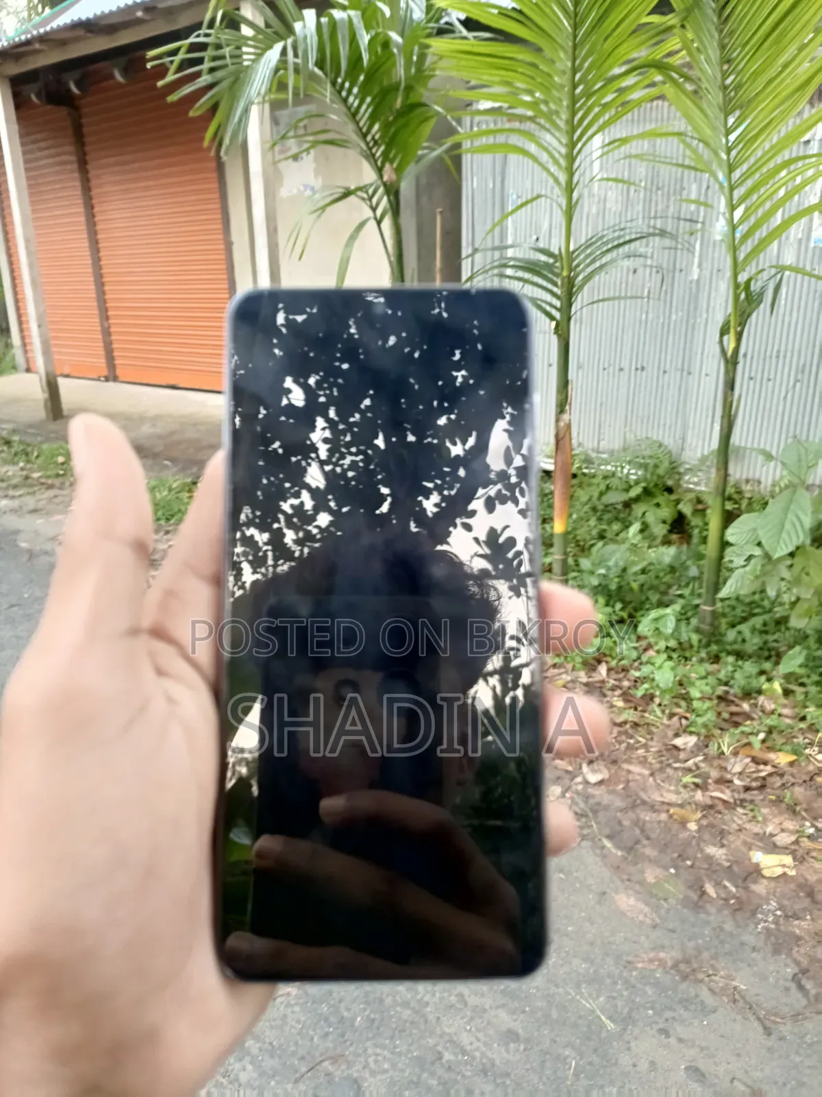 স্যামসাং গ্যালাক্সি এস২১ ৫জি ১২৮ জিবি ব্ল্যাক