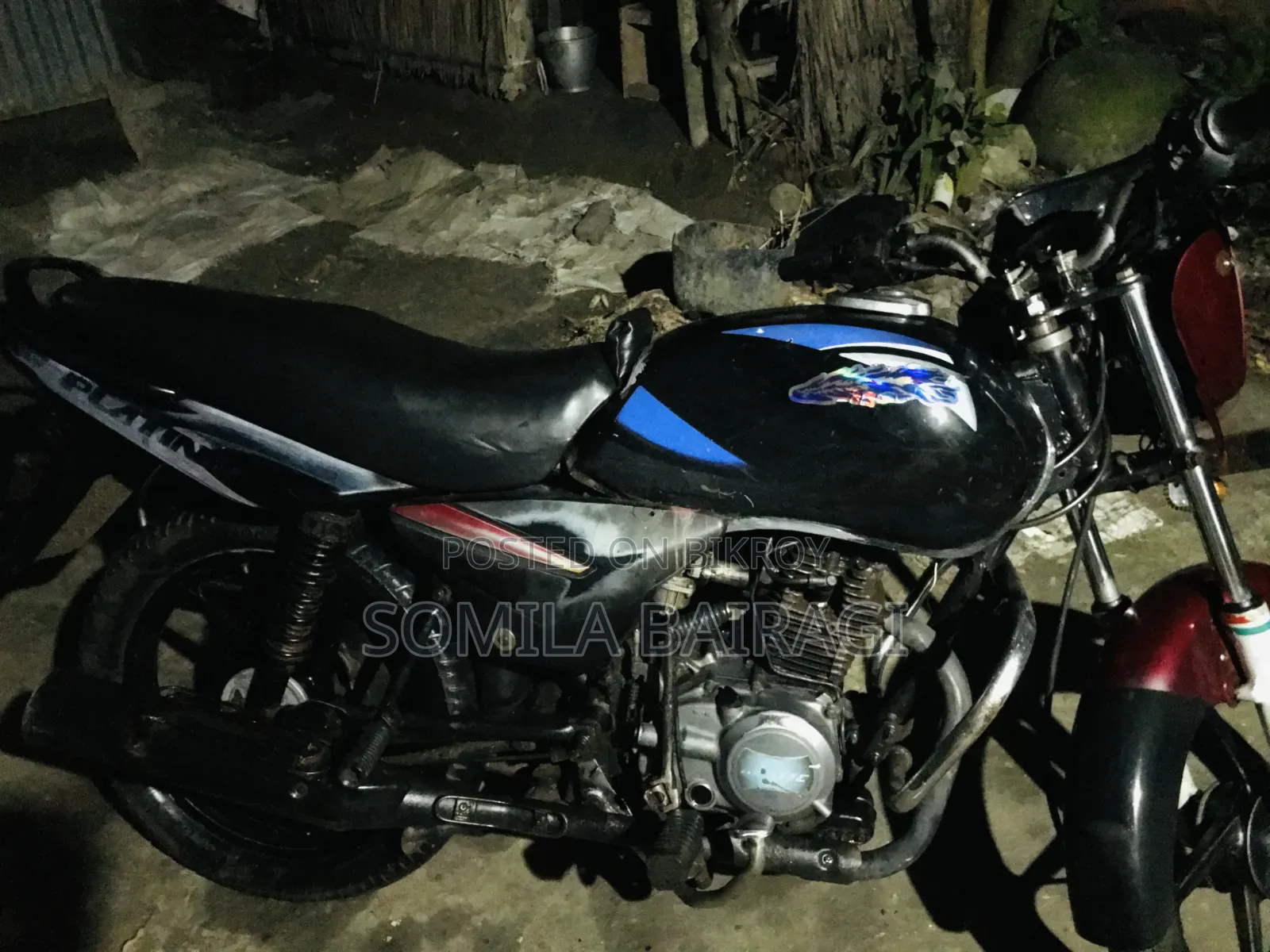 বাজাজ প্লাটিনা ১০০ ২০১৭ কালো