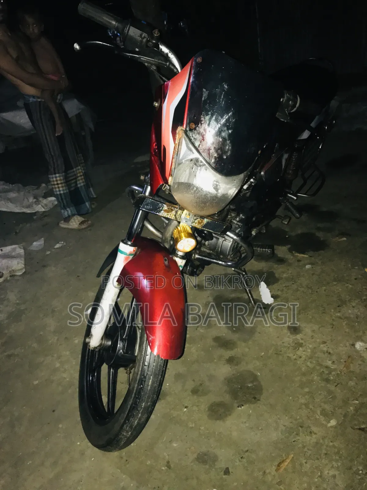 বাজাজ প্লাটিনা ১০০ ২০১৭ কালো
