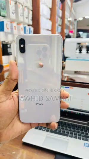 Apple iPhone XS Max 64 GB White