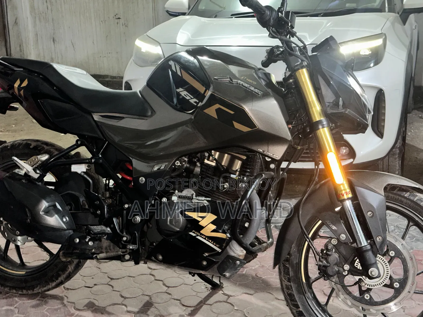 Hero Xtreme 160R 4V 2025 Brown