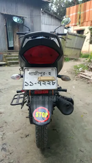 ইয়ামাহা সালটো ১২৫ ২০২০ ব্ল্যাক
