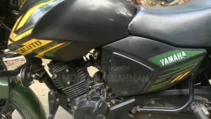 ইয়ামাহা সালটো ১২৫ ২০২০ ব্ল্যাক