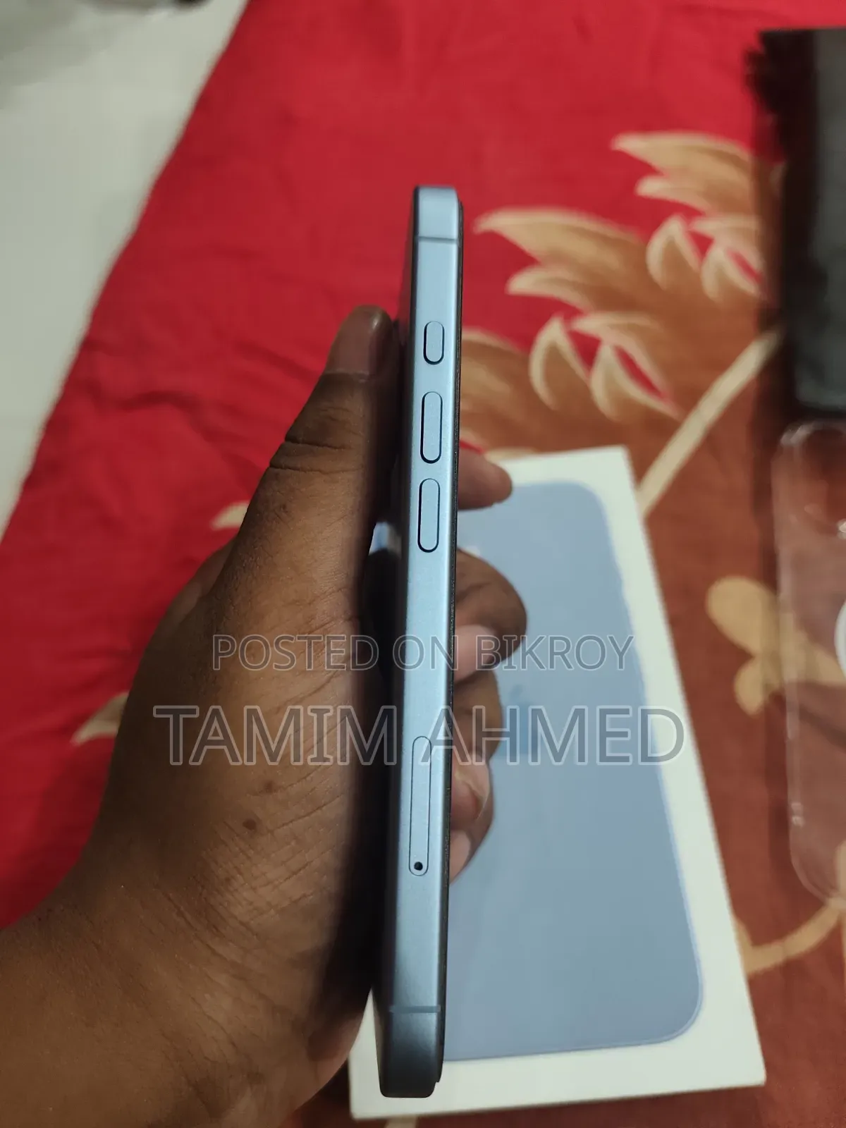অ্যাপল আইফোন ১৭ ২৫৬ জিবি ব্লু