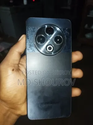 Tecno Spark 30 128 GB Black