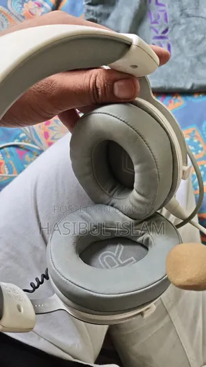 EKSA E900 Pro গেমিং হেডসেট (নয়েজ ক্যানসেলিং ৭.১ সারপাউন্ড সাউন্ড)