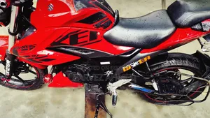 Suzuki Gixxer 2022 Red