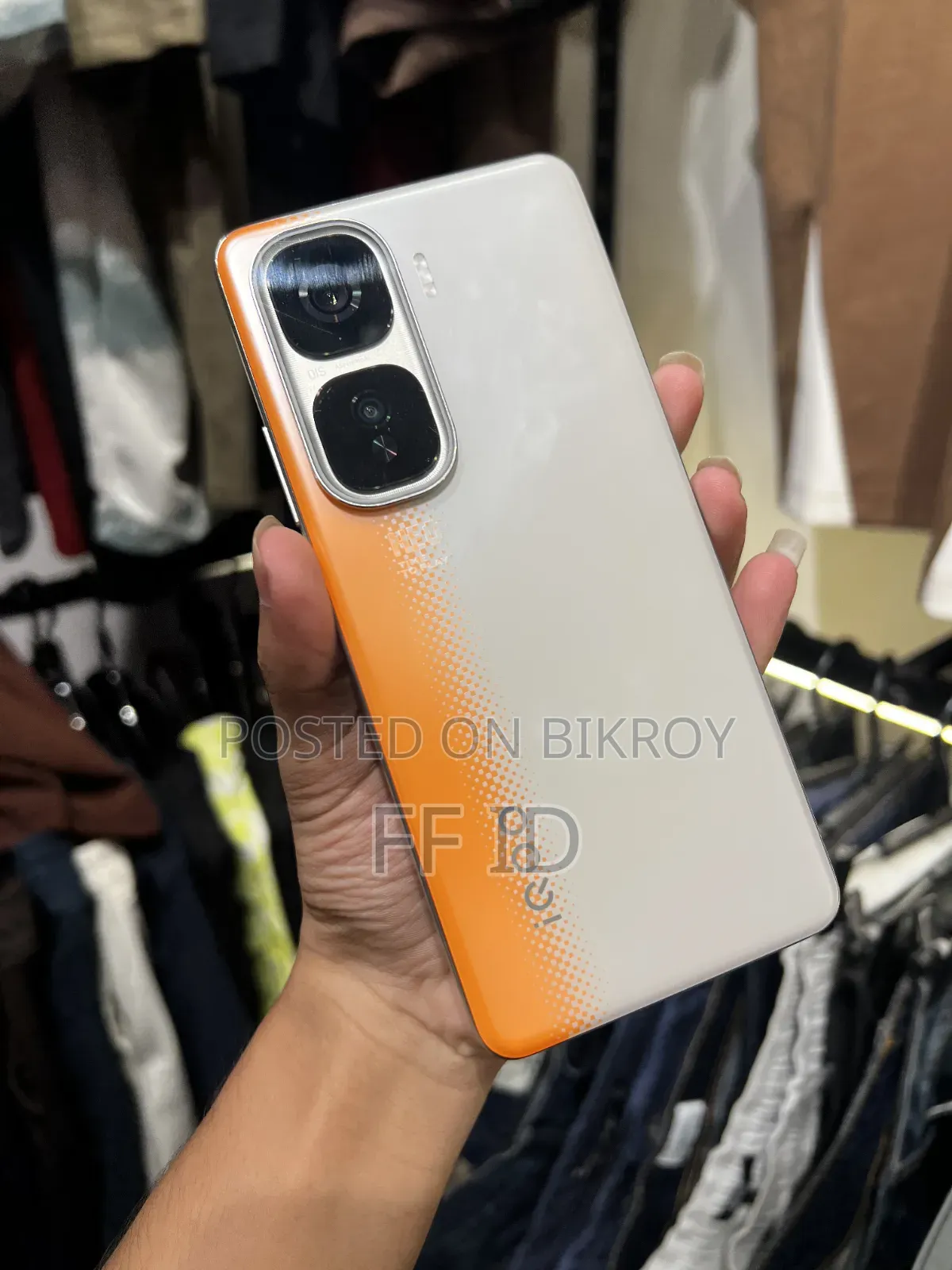 iQOO Neo11 256 GB Orange