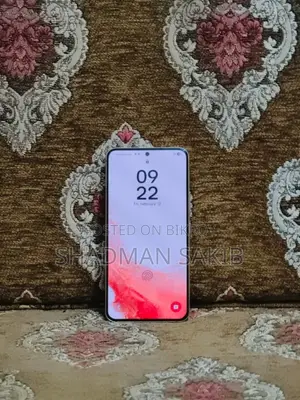 স্যামসাং গ্যালাক্সি এস২২ ৫জি ২৫৬ জিবি গোলাপি