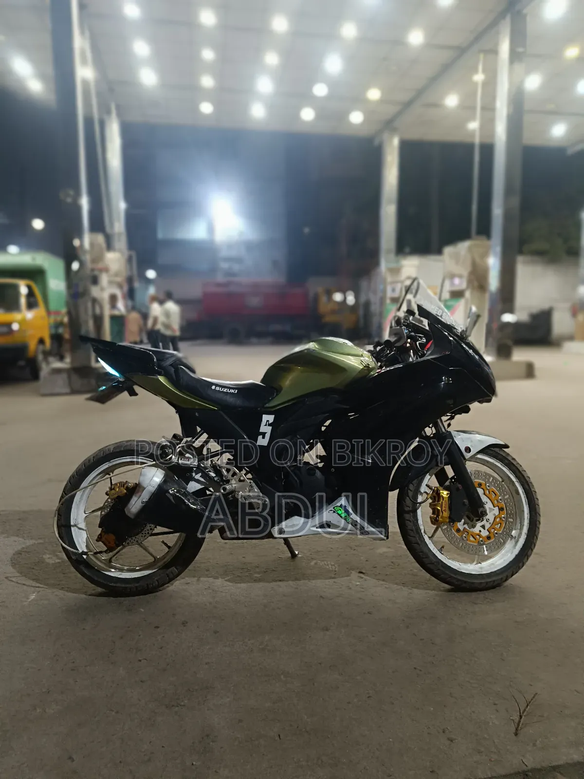 সুজুকি জিক্সার ২০১৯ ব্ল্যাক