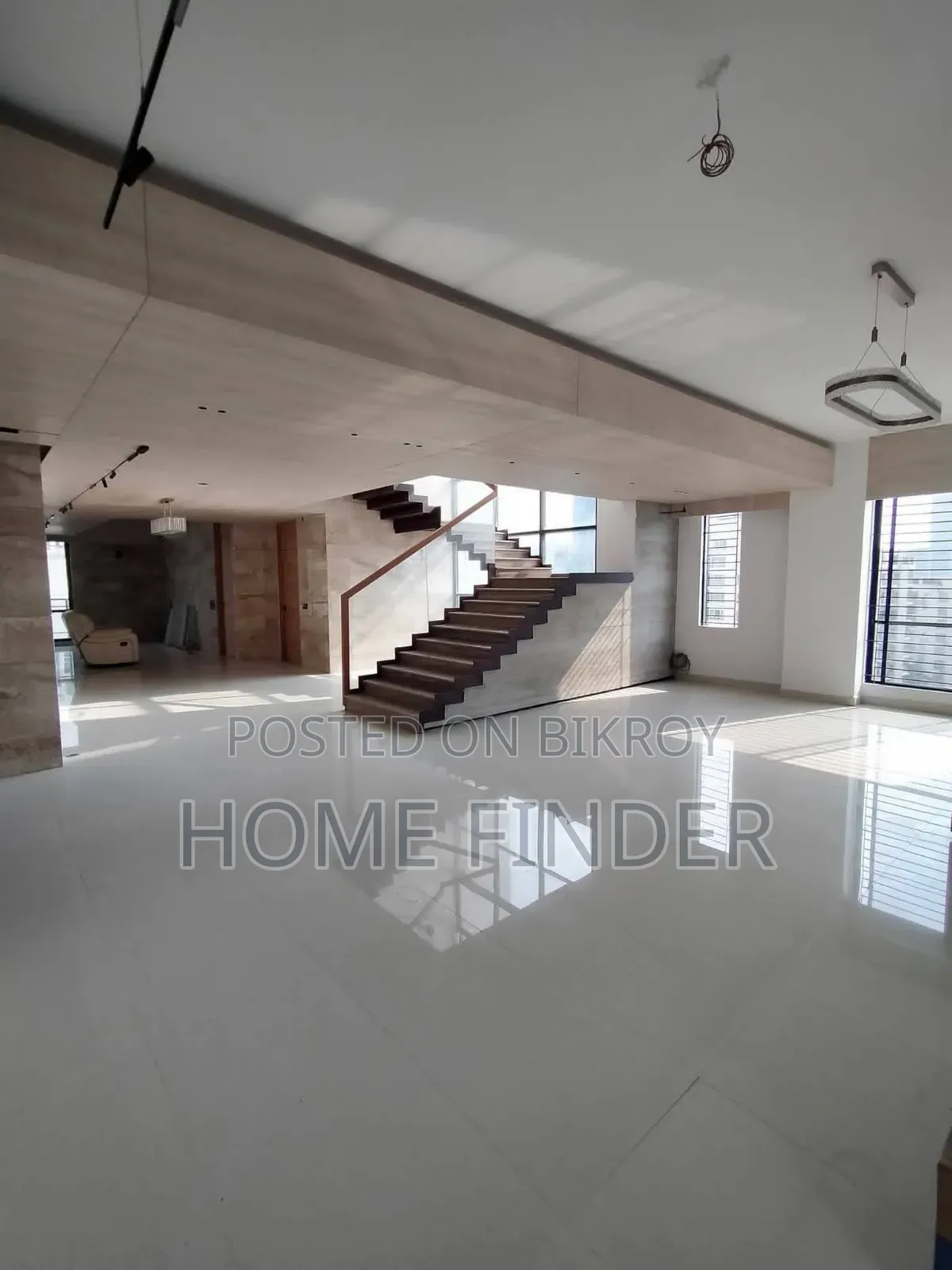 4 Bedroom Apartment in Gulshan 2 for Rent