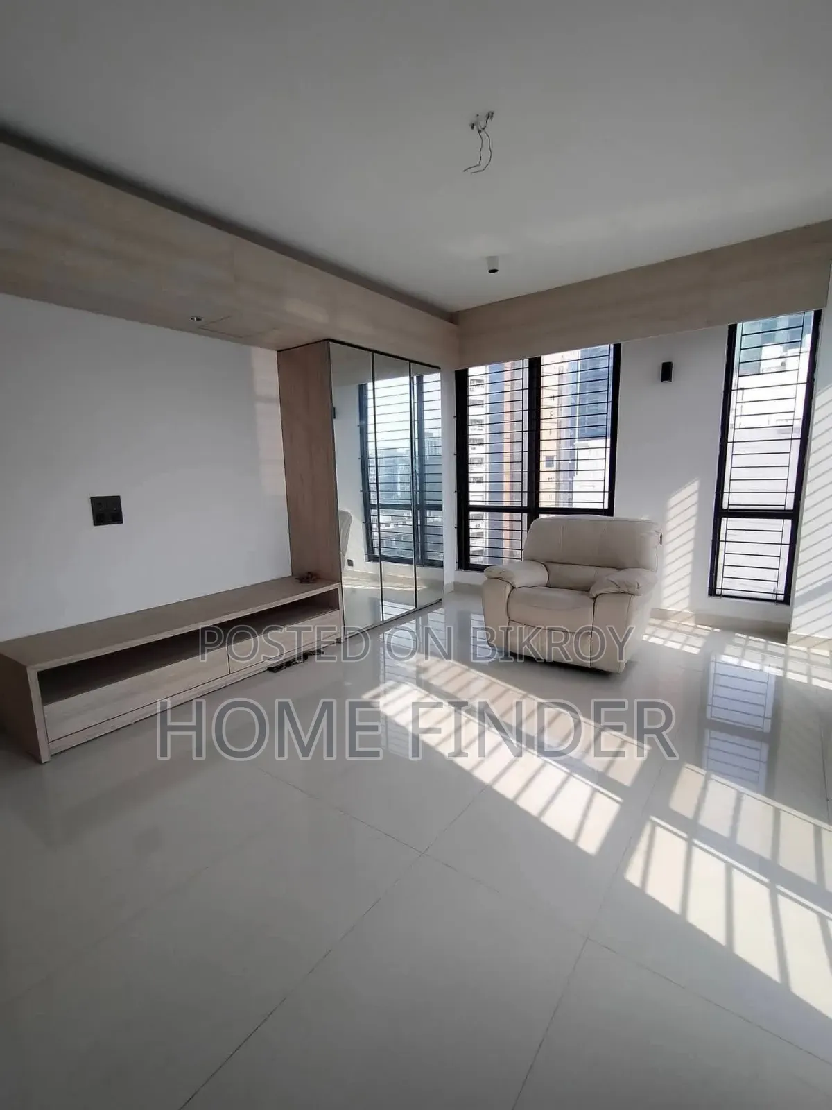4 Bedroom Apartment in Gulshan 2 for Rent
