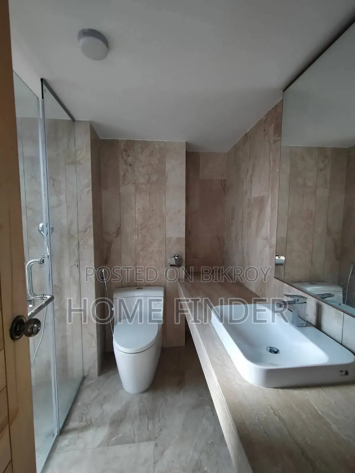4 Bedroom Apartment in Gulshan 2 for Rent