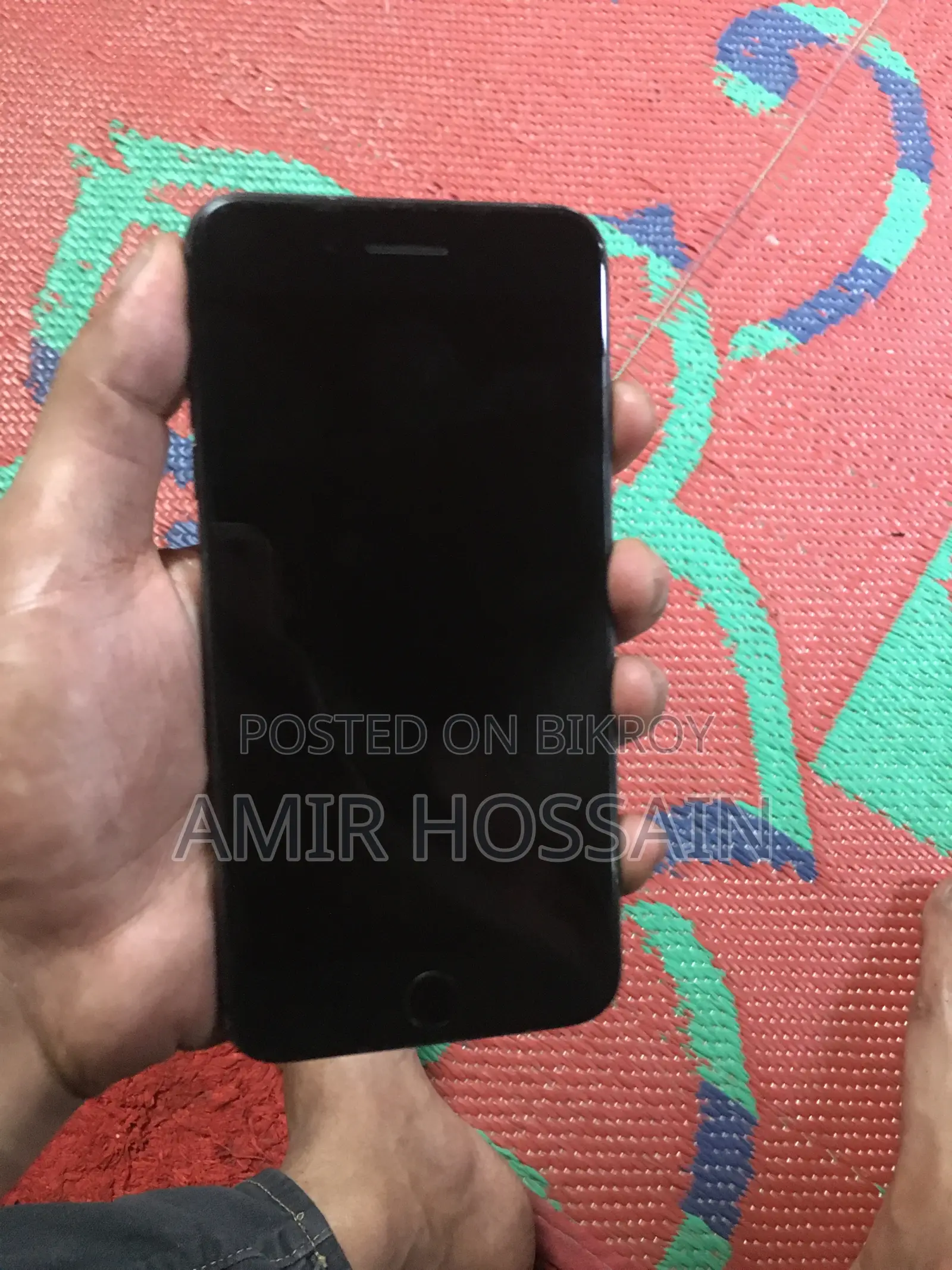 Apple iPhone 8 Plus 64 GB Black