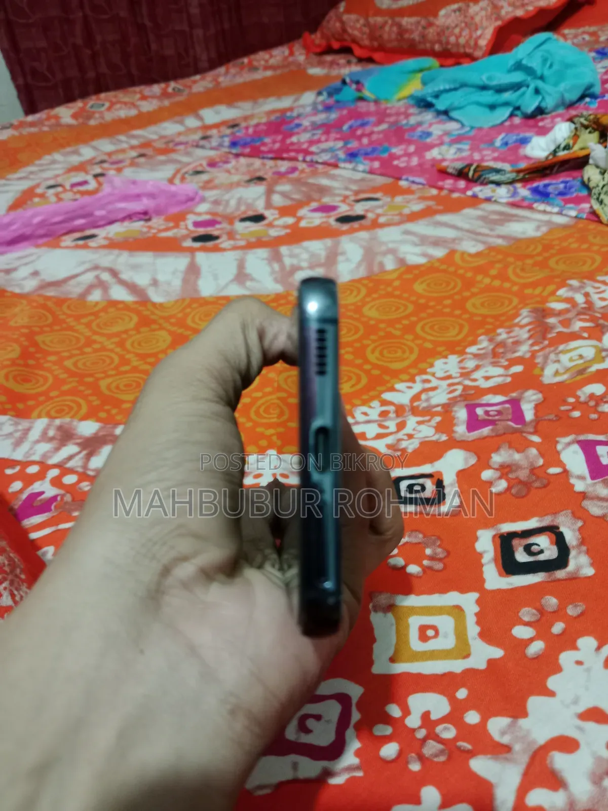 নিউজ স্যামসাং গ্যালাক্সি এস২২ ৫জি ১২৮ জিবি ব্ল্যাক