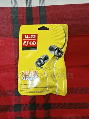 M- 22 Headphone