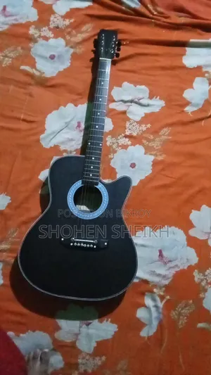 পুরাতন গিটার বিক্রি
