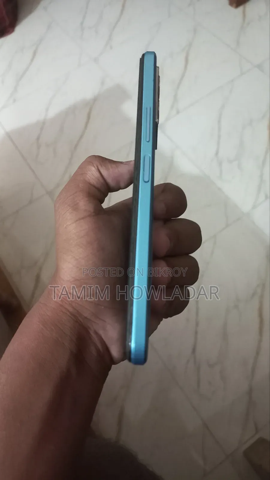 iQOO 128 GB Blue