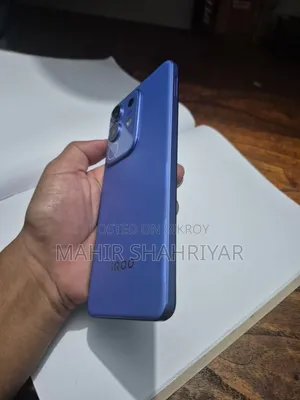 iQOO Z10x 128 GB Blue