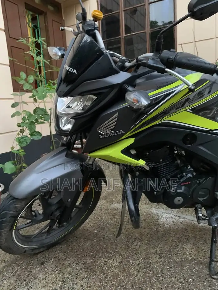 Honda Hornet 2021 Black