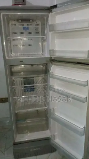 ব্যবহৃত Hitachi Refrigerator