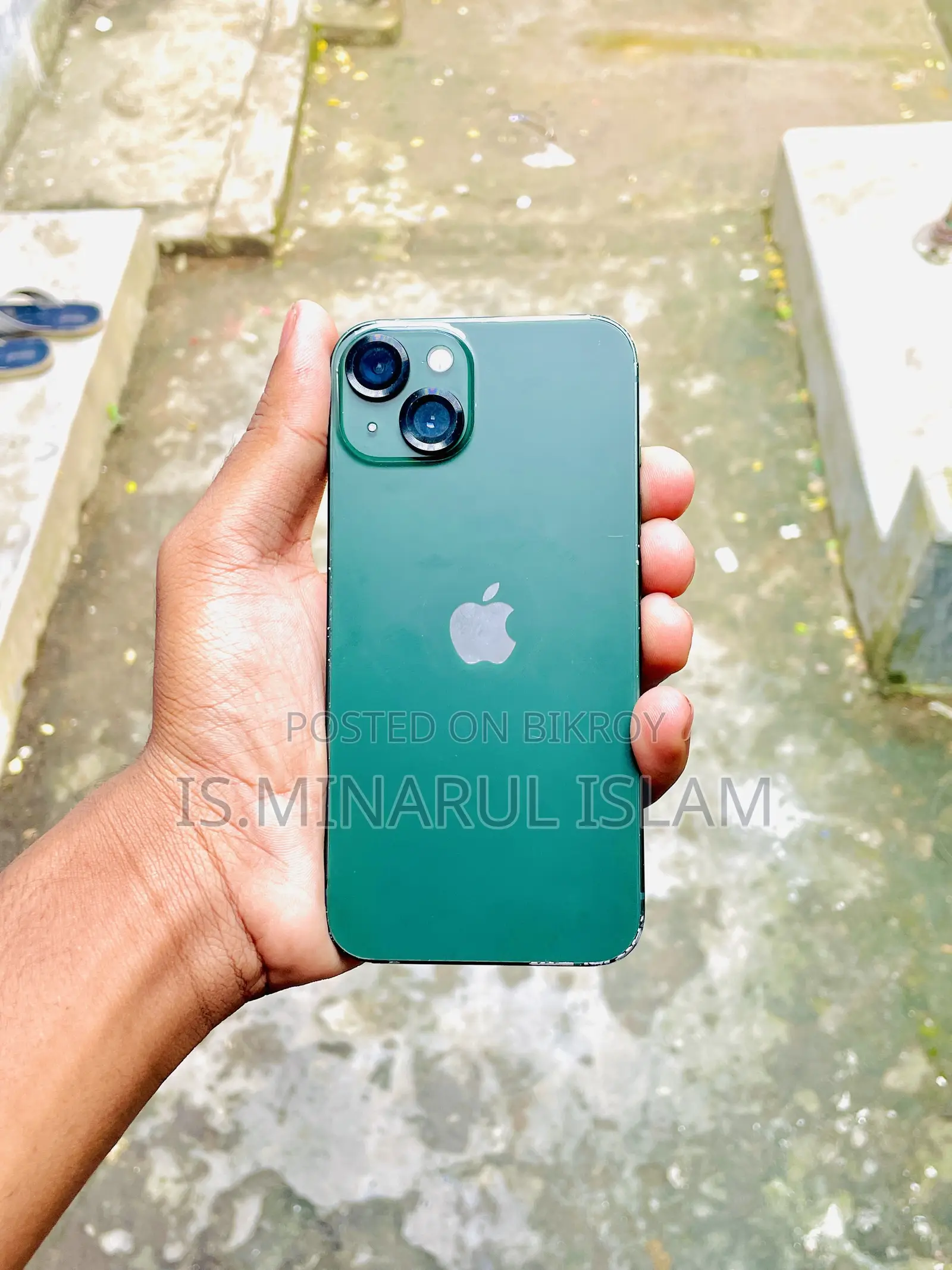 New Apple iPhone 13 128 GB Green
