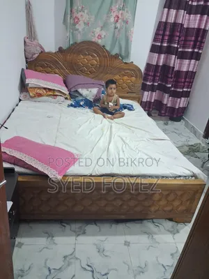 Teak Wood Bed for Sale 6/7 Feet