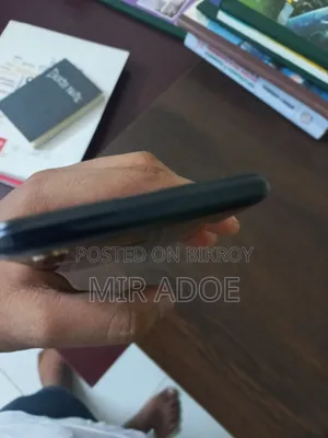 Vivo U20 64 GB Blue